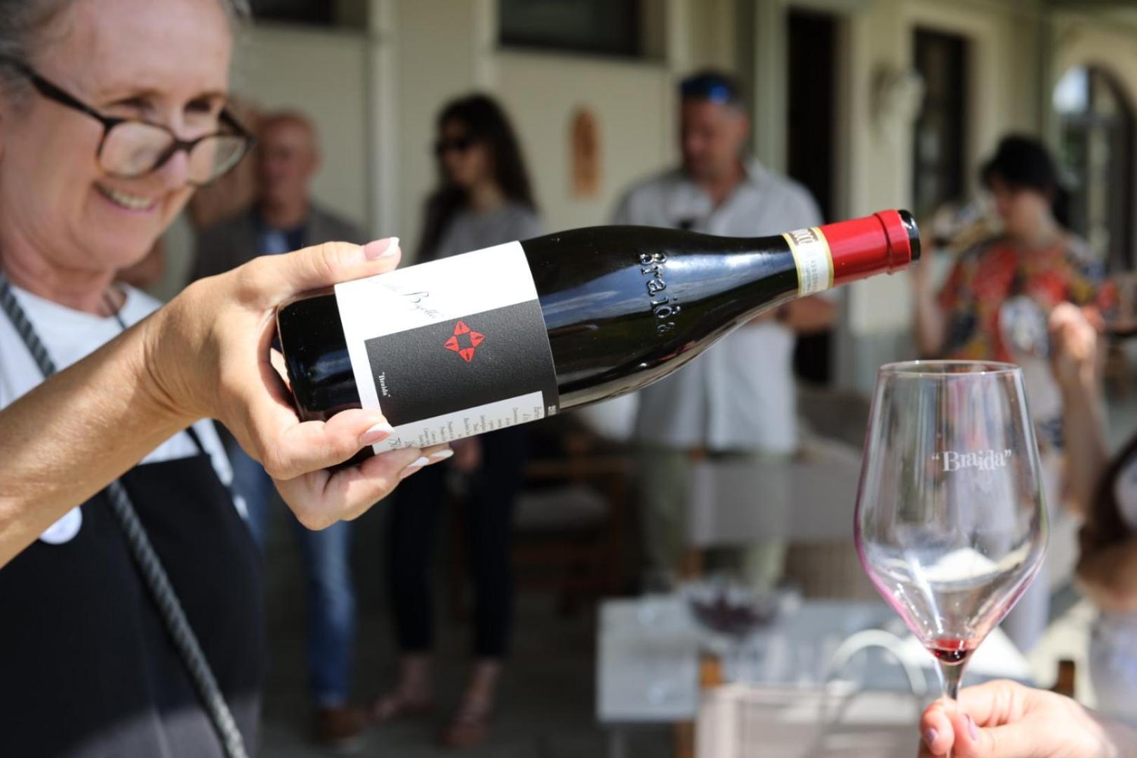 Braida Wine Resort Rocchetta Tanaro ภายนอก รูปภาพ